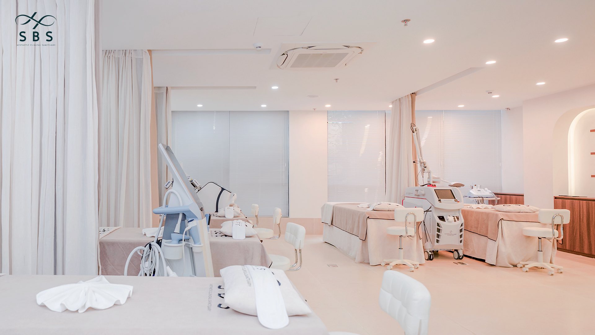Co so vat chat sbs clinic